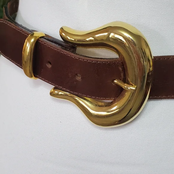 Streets Ahead Brown Leather Belt with Gold Buckle. - Picture 6 of 16